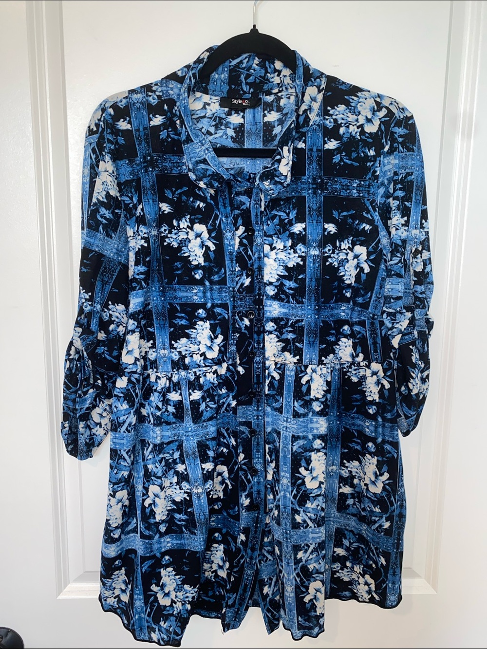 Style & Co. Navy and White Floral Button-Front Tunic